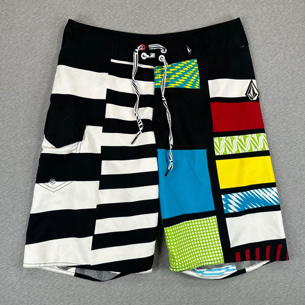 Volcom Crazy 8 Mod Board Shorts Mens 30 Black White Multi Color Stripe Y2K
